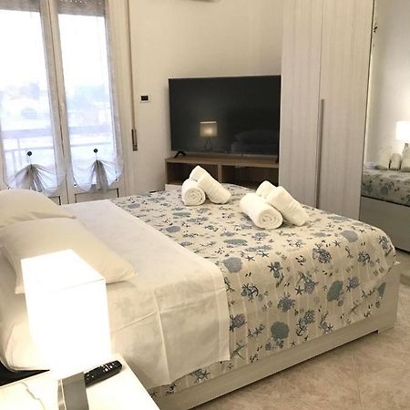 Casa Di Riccardo Lejlighed Savona Eksteriør billede